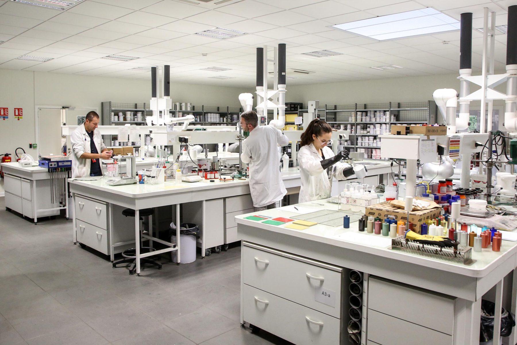 Tendencias en el mercado de pinturas industriales y comerciales